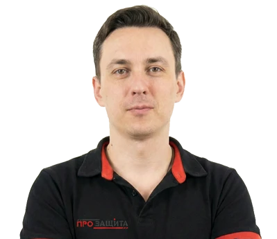 Дмитрий Пахолик, мастер центра